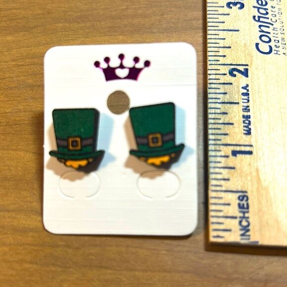 Leprechaun hat earrings - Picture 1 of 3